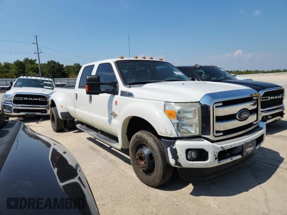 ✅ 2014 Ford F-350 XLT • VIN: 1FT8W3DT8EEB11977 • Lot: 80061375. Listed on Copart with 290,633 mi. Free auction sales archive from the USA and detailed vehicle history report at DreamBid. Image 4.