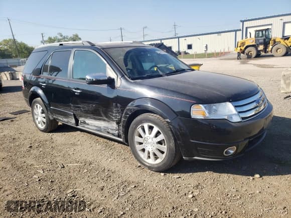 ✅ 2008 Ford Taurus X Limited • VIN: 1FMDK03WX8GA07600 • Lot: 81901255. Wystawiony na Copart z przebiegiem Nie podano. Bezpłatny archiwum sprzedaży aukcyjnych z USA i szczegółowy raport historii pojazdu na DreamBid. Zdjęcie 4.