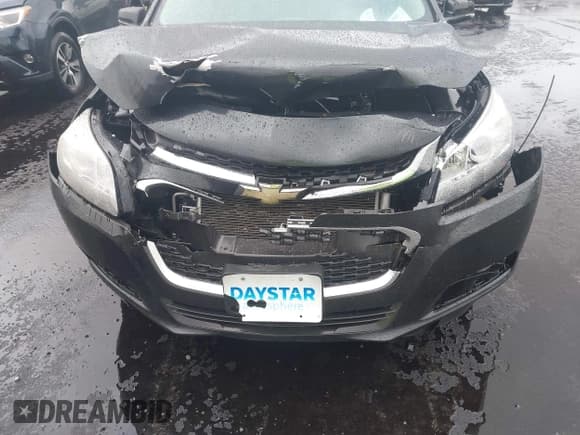 ✅ 2014 Chevrolet Malibu LT • VIN: 1G11C5SL9EF148824 • Lot: 43585397. Listed on IAAI with 212,358 mi. Free auction sales archive from the USA and detailed vehicle history report at DreamBid. Image 6.
