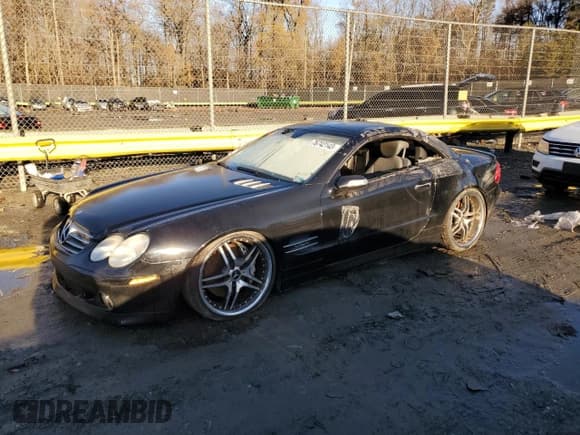 ✅ 2004 Mercedes-Benz SL 500 • VIN: WDBSK76F04F069988 • Lot: 41449095. Listed on Copart with 47,471 mi. Free auction sales archive from the USA and detailed vehicle history report at DreamBid. Image 1.