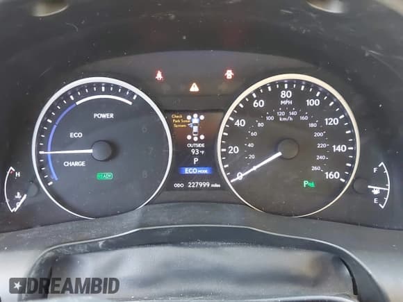 ✅ 2015 Lexus ES 300h • VIN: JTHBW1GG7F2087973 • Lot: 43541816. Wystawiony na IAAI z przebiegiem 227 999 mil. Bezpłatny archiwum sprzedaży aukcyjnych z USA i szczegółowy raport historii pojazdu na DreamBid. Zdjęcie 7.