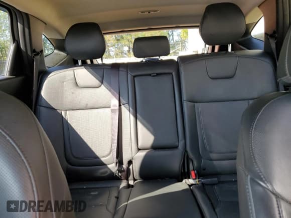 ✅ 2022 Hyundai Tucson Limited • VIN: 5NMJECAE2NH072133 • Lot: 81760885. Wystawiony na Copart z przebiegiem 65 657 mil. Bezpłatny archiwum sprzedaży aukcyjnych z USA i szczegółowy raport historii pojazdu na DreamBid. Zdjęcie 10.