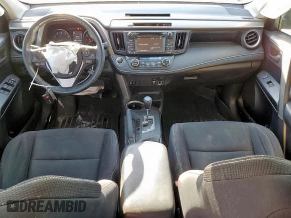 ✅ 2018 Toyota RAV4 XLE • VIN: 2T3WFREV6JW430498 • Lot: 86178725. Listed on Copart with 55,434 mi. Free auction sales archive from the USA and detailed vehicle history report at DreamBid. Image 8.
