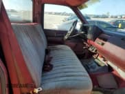 ✅ 1988 GMC Sierra 1500 • VIN: 1GTDC14H3JE534306 • Lot: 68354485. Wystawiony na Copart z przebiegiem 202 220 mil. Bezpłatny archiwum sprzedaży aukcyjnych z USA i szczegółowy raport historii pojazdu na DreamBid. Zdjęcie 10.