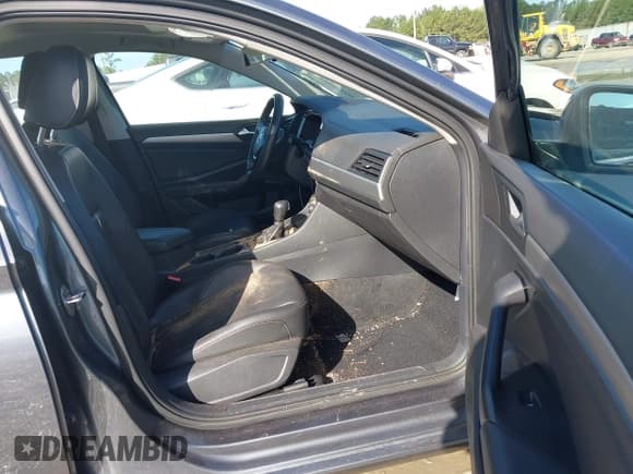 ✅ 2020 Volkswagen Jetta S • VIN: 3VWCB7BU6LM014709 • Лот: 43400211. Опубликован ранее на IAAI с пробегом 85 443 миль. Бесплатный доступ к архиву аукционных продаж из США и подробный отчёт об истории автомобиля на DreamBid. Изображение 5.