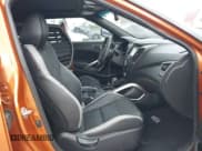 ✅ 2016 Hyundai Veloster Turbo Rally Edition • VIN: KMHTC6AE2GU259766 • Lot: 41476214. Wystawiony na IAAI z przebiegiem 73 483 mil. Bezpłatny archiwum sprzedaży aukcyjnych z USA i szczegółowy raport historii pojazdu na DreamBid. Zdjęcie 5.