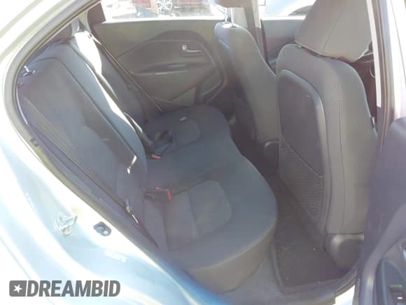 ✅ 2015 Kia Rio LX • VIN: KNADM5A3XF6459647 • Лот: 43451186. Опубликован ранее на IAAI с пробегом 133 040 миль. Бесплатный доступ к архиву аукционных продаж из США и подробный отчёт об истории автомобиля на DreamBid. Изображение 8.