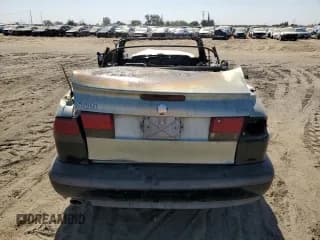 ✅ 2002 Saab 9-3 SE • VIN: YS3DF78K627010582 • Lot: 74024074. Wystawiony na Copart z przebiegiem Nie podano. Bezpłatny archiwum sprzedaży aukcyjnych z USA i szczegółowy raport historii pojazdu na DreamBid. Zdjęcie 6.