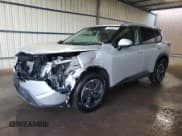 ✅ 2024 Nissan Rogue SV • VIN: 5N1BT3BB7RC751636 • Lot: 92937625. Listed on Copart with 40,260 mi. Free auction sales archive from the USA and detailed vehicle history report at DreamBid. Image 1.