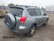 ✅ 2008 Toyota RAV4 • VIN: JTMZD33V585103384 • Лот: 43550579. Опубликован ранее на IAAI с пробегом 177 062 миль. Бесплатный доступ к архиву аукционных продаж из США и подробный отчёт об истории автомобиля на DreamBid. Изображение 4.