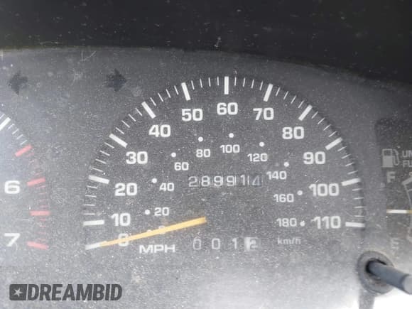 ✅ 1996 Toyota 4Runner SR5 • VIN: JT3HN86R0T0045828 • Лот: 42834813. Опубликован ранее на IAAI с пробегом 289 914 миль. Бесплатный доступ к архиву аукционных продаж из США и подробный отчёт об истории автомобиля на DreamBid. Изображение 7.