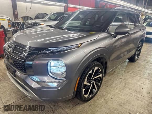 2022 Mitsubishi Outlander SEL с VIN JA4J3VA85NZ091924, выставлен на аукционе Copart как лот 91732435 с пробегом 174 950 миль миль и Чистый • Clean title. История ставок и продаж доступна на DreamBid. Изображение 2.