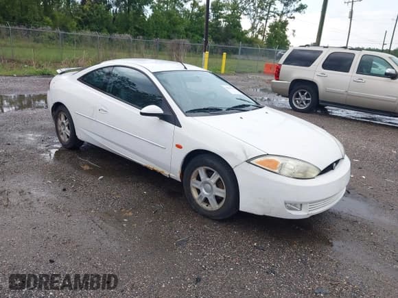 ✅ 2002 Mercury Cougar • VIN: 1ZWFT61L125605219 • Lot: 42859530. Listed on IAAI with 146,062 mi. Free auction sales archive from the USA and detailed vehicle history report at DreamBid. Image 1.
