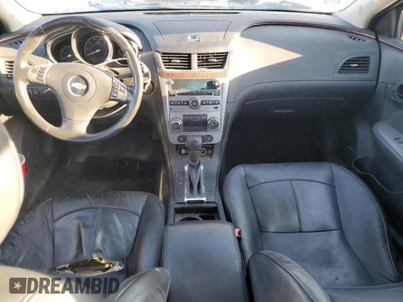 ✅ 2011 Chevrolet Malibu LTZ • VIN: 1G1ZE5E14BF266296 • Lot: 72791294. Wystawiony na Copart z przebiegiem 149 250 mil. Bezpłatny archiwum sprzedaży aukcyjnych z USA i szczegółowy raport historii pojazdu na DreamBid. Zdjęcie 8.