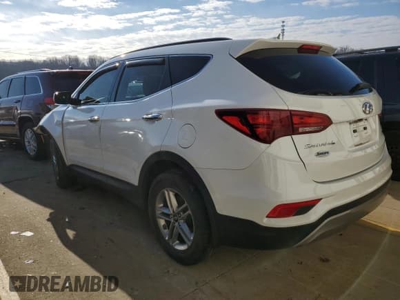 ✅ 2017 Hyundai Santa Fe 2.4L • VIN: 5NMZUDLB4HH047351 • Лот: 73545152. Опубликован ранее на Copart с пробегом 44 673 миль. Бесплатный доступ к архиву аукционных продаж из США и подробный отчёт об истории автомобиля на DreamBid. Изображение 2.
