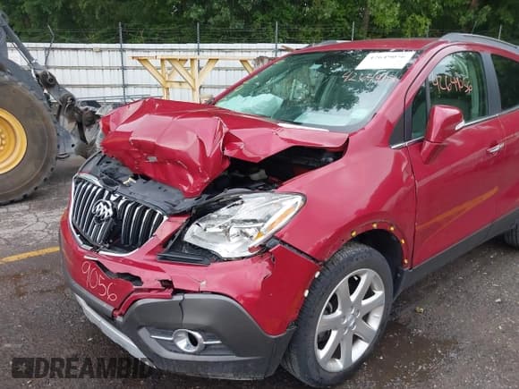 ✅ 2015 Buick Encore Leather • VIN: KL4CJGSB3FB161290 • Lot: 42649056. Wystawiony na IAAI z przebiegiem 66 137 mil. Bezpłatny archiwum sprzedaży aukcyjnych z USA i szczegółowy raport historii pojazdu na DreamBid. Zdjęcie 6.