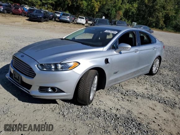 ✅ 2014 Ford Fusion SE Luxury • VIN: 3FA6P0PU7ER161229 • Lot: 84705345. Listed on Copart with Not provided. Free auction sales archive from the USA and detailed vehicle history report at DreamBid. Image 1.