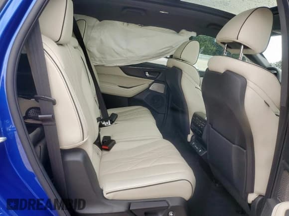 ✅ 2024 Acura MDX Type S • VIN: 5J8YD8H87RL001904 • Lot: 67538905. Wystawiony na Copart z przebiegiem 27 452 mil. Bezpłatny archiwum sprzedaży aukcyjnych z USA i szczegółowy raport historii pojazdu na DreamBid. Zdjęcie 11.