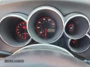 ✅ 2008 Pontiac Vibe • VIN: 5Y2SL65808Z406403 • Lot: 86533305. Wystawiony na Copart z przebiegiem 299 999 mil. Bezpłatny archiwum sprzedaży aukcyjnych z USA i szczegółowy raport historii pojazdu na DreamBid. Zdjęcie 9.