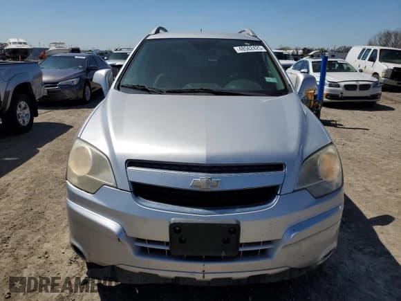 ✅ 2012 Chevrolet Captiva Sport LT • VIN: 3GNAL3E54CS584652 • Lot: 48562425. Wystawiony na Copart z przebiegiem 227 168 mil. Bezpłatny archiwum sprzedaży aukcyjnych z USA i szczegółowy raport historii pojazdu na DreamBid. Zdjęcie 5.