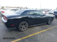 ✅ 2012 Dodge Challenger SXT Plus • VIN: 2C3CDYAG1CH144690 • Lot: 43650870. Wystawiony na IAAI z przebiegiem 132 844 mil. Bezpłatny archiwum sprzedaży aukcyjnych z USA i szczegółowy raport historii pojazdu na DreamBid. Zdjęcie 4.