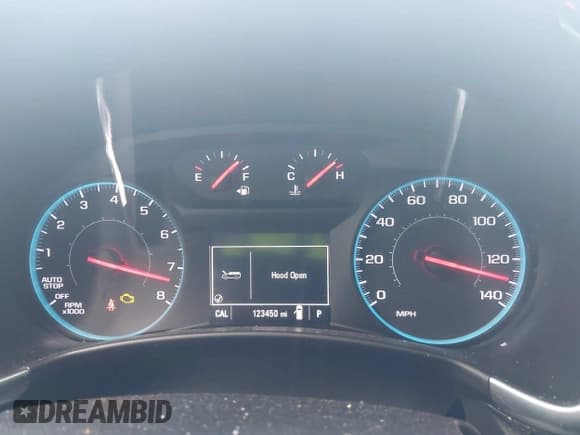 ✅ 2018 Chevrolet Equinox LT • VIN: 2GNAXJEV5J6255088 • Lot: 43352814. Wystawiony na IAAI z przebiegiem 123 450 mil. Bezpłatny archiwum sprzedaży aukcyjnych z USA i szczegółowy raport historii pojazdu na DreamBid. Zdjęcie 7.