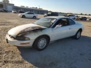 ✅ 1996 Buick Riviera • VIN: 1G4GD2215T4702666 • Lot: 70401284. Wystawiony na Copart z przebiegiem Nie podano. Bezpłatny archiwum sprzedaży aukcyjnych z USA i szczegółowy raport historii pojazdu na DreamBid. Zdjęcie 1.