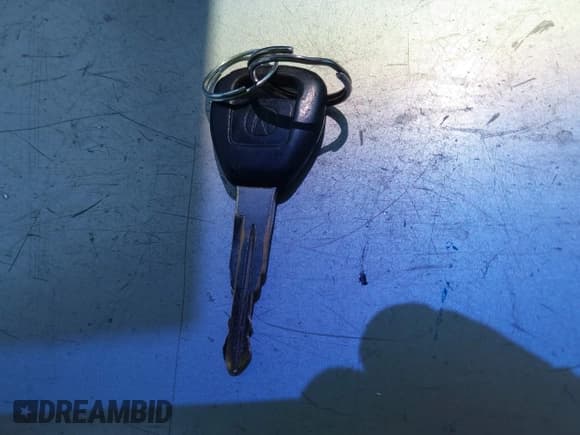 ✅ 2002 Acura MDX Touring • VIN: 2HNYD18812H532762 • Лот: 42419077. Опубликован ранее на IAAI с пробегом 230 004 миль. Бесплатный доступ к архиву аукционных продаж из США и подробный отчёт об истории автомобиля на DreamBid. Изображение 11.