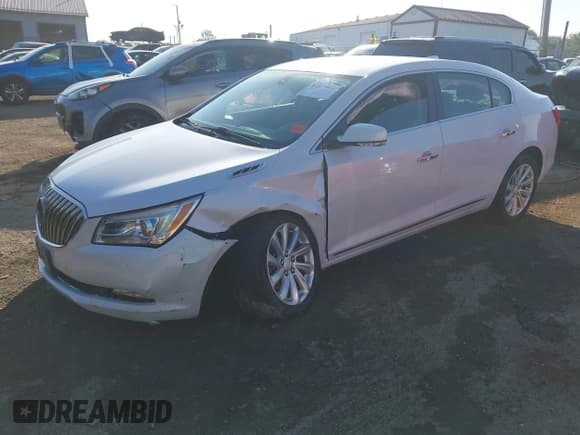 ✅ 2015 Buick LaCrosse Leather • VIN: 1G4GB5G36FF228396 • Lot: 43339608. Listed on IAAI with 85,075 mi. Free auction sales archive from the USA and detailed vehicle history report at DreamBid. Image 17.