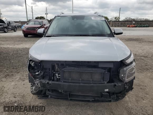 ✅ 2022 Hyundai Venue SEL • VIN: KMHRC8A35NU190024 • Lot: 48622005. Listed on Copart with 16,064 mi. Free auction sales archive from the USA and detailed vehicle history report at DreamBid. Image 5.