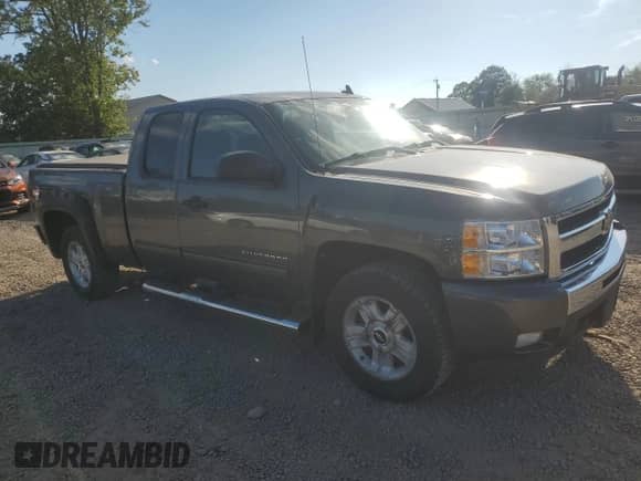 2011 Chevrolet Silverado 1500 LT с VIN 1GCRKSE37BZ454261, выставлен на аукционе Copart как лот 80290215 с пробегом 102 722 миль миль и Чистый • Clean title. История ставок и продаж доступна на DreamBid. Изображение 4.