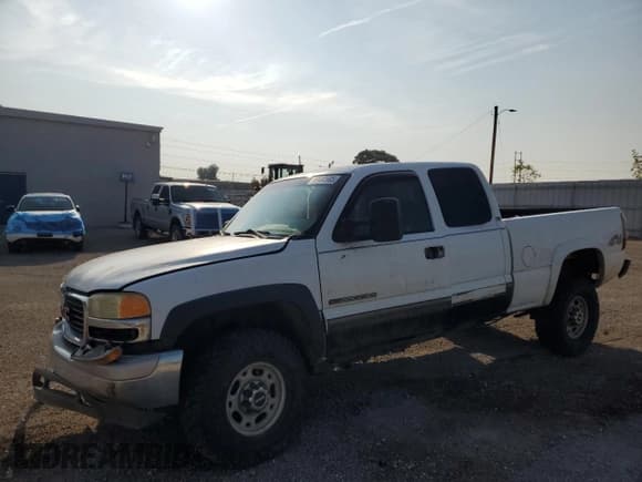 ✅ 2001 GMC Sierra 2500HD SL • VIN: 1GTHK29U01Z288260 • Lot: 80630905. Wystawiony na Copart z przebiegiem 187 125 mil. Bezpłatny archiwum sprzedaży aukcyjnych z USA i szczegółowy raport historii pojazdu na DreamBid. Zdjęcie 1.