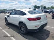 ✅ 2020 Mercedes-Benz GLC 300 • VIN: WDC0J8EB2LF744202 • Lot: 42719073. Listed on IAAI with 35,057 mi. Free auction sales archive from the USA and detailed vehicle history report at DreamBid. Image 3.