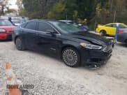 ✅ 2017 Ford Fusion Hybrid Titanium • VIN: 3FA6P0RU7HR278472 • Lot: 82434245. Wystawiony na Copart z przebiegiem 144 287 mil. Bezpłatny archiwum sprzedaży aukcyjnych z USA i szczegółowy raport historii pojazdu na DreamBid. Zdjęcie 4.