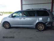 ✅ 2013 Toyota Sienna XLE AAS • VIN: 5TDYK3DC4DS283783 • Лот: 43266179. Опубликован ранее на IAAI с пробегом 184 611 миль. Бесплатный доступ к архиву аукционных продаж из США и подробный отчёт об истории автомобиля на DreamBid. Изображение 14.