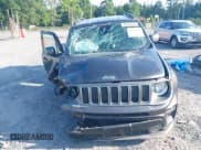 ✅ 2021 Jeep Renegade Limited • VIN: ZACNJDD13MPM27926 • Lot: 42226469. Wystawiony na IAAI z przebiegiem 30 271 mil. Bezpłatny archiwum sprzedaży aukcyjnych z USA i szczegółowy raport historii pojazdu na DreamBid. Zdjęcie 13.