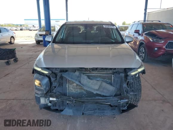 ✅ 2019 Hyundai Santa Fe SE • VIN: 5NMS23AD0KH066718 • Lot: 84984575. Wystawiony na Copart z przebiegiem 103 824 mil. Bezpłatny archiwum sprzedaży aukcyjnych z USA i szczegółowy raport historii pojazdu na DreamBid. Zdjęcie 5.