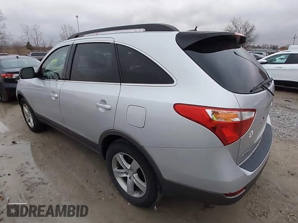 ✅ 2007 Hyundai Veracruz GLS • VIN: KM8NU13C57U027098 • Лот: 43799800. Опубликован ранее на IAAI с пробегом 241 890 миль. Бесплатный доступ к архиву аукционных продаж из США и подробный отчёт об истории автомобиля на DreamBid. Изображение 3.