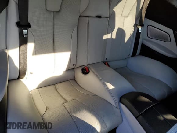 ✅ 2015 BMW M6 • VIN: WBSLZ9C55FD651441 • Lot: 78511203. Listed on Copart with 45,569 mi. Free auction sales archive from the USA and detailed vehicle history report at DreamBid. Image 10.