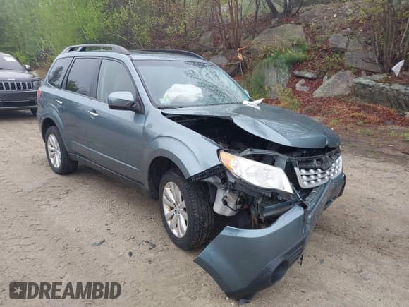 ✅ 2013 Subaru Forester X Premium • VIN: JF2SHACC9DH403058 • Лот: 42170727. Опубликован ранее на IAAI с пробегом 141 971 миль. Бесплатный доступ к архиву аукционных продаж из США и подробный отчёт об истории автомобиля на DreamBid. Изображение 1.