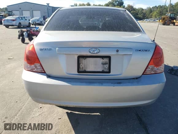 2005 Hyundai Elantra GLS z VIN KMHDN46D35U984289, wystawiony jako Copart lot #75179504 z przebiegiem 259 838 mil mil oraz Szkoda całkowita • Salvage title. Historia ofert i sprzedaży dostępna na DreamBid. Obrazek 6.