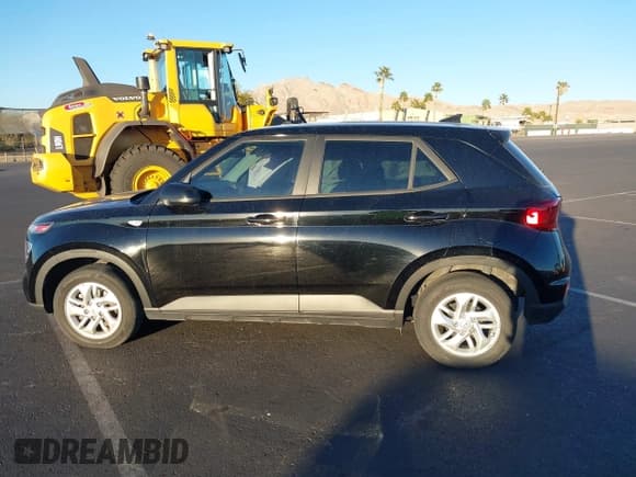 ✅ 2022 Hyundai Venue SE • VIN: KMHRB8A32NU186225 • Lot: 41352090. Wystawiony na IAAI z przebiegiem 43 767 mil. Bezpłatny archiwum sprzedaży aukcyjnych z USA i szczegółowy raport historii pojazdu na DreamBid. Zdjęcie 14.