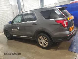 ✅ 2019 Ford Explorer XLT • VIN: 1FM5K8D86KGB26352 • Лот: 90126185. Опубликован ранее на Copart с пробегом 192 303 миль. Бесплатный доступ к архиву аукционных продаж из США и подробный отчёт об истории автомобиля на DreamBid. Изображение 2.