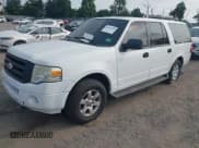 ✅ 2009 Ford Expedition Max SSV • VIN: 1FMFK16529EB27261 • Lot: 42913289. Wystawiony na IAAI z przebiegiem 157 020 mil. Bezpłatny archiwum sprzedaży aukcyjnych z USA i szczegółowy raport historii pojazdu na DreamBid. Zdjęcie 2.