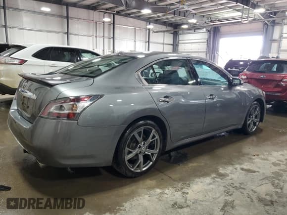 ✅ 2014 Nissan Maxima SV • VIN: 1N4AA5AP2EC439951 • Лот: 91227525. Опубликован ранее на Copart с пробегом 96 445 миль. Бесплатный доступ к архиву аукционных продаж из США и подробный отчёт об истории автомобиля на DreamBid. Изображение 3.