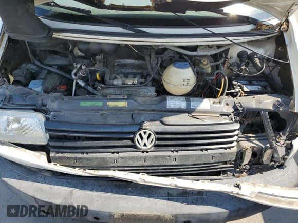 ✅ 1995 Volkswagen EuroVan • VIN: WV2EE0702SH034962 • Lot: 67415175. Listed on Copart with 172,413 mi. Free auction sales archive from the USA and detailed vehicle history report at DreamBid. Image 12.