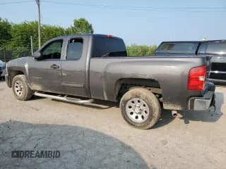 ✅ 2011 Chevrolet Silverado 1500 LS • VIN: 1GCRCREA5BZ240468 • Lot: 63644254. Listed on Copart with Not provided. Free auction sales archive from the USA and detailed vehicle history report at DreamBid. Image 2.