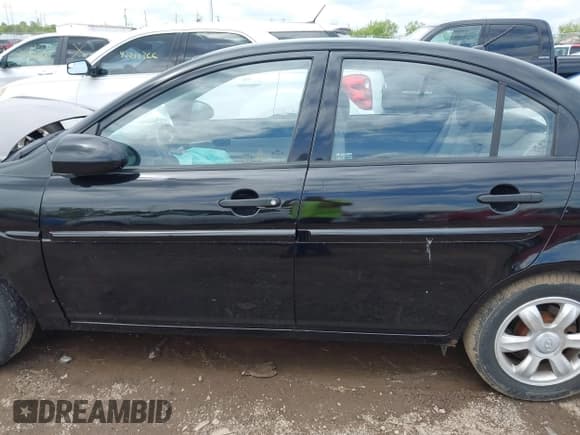 ✅ 2006 Hyundai Accent GLS • VIN: KMHCN46C76U038040 • Лот: 42220455. Опубликован ранее на IAAI с пробегом 140 413 миль. Бесплатный доступ к архиву аукционных продаж из США и подробный отчёт об истории автомобиля на DreamBid. Изображение 15.