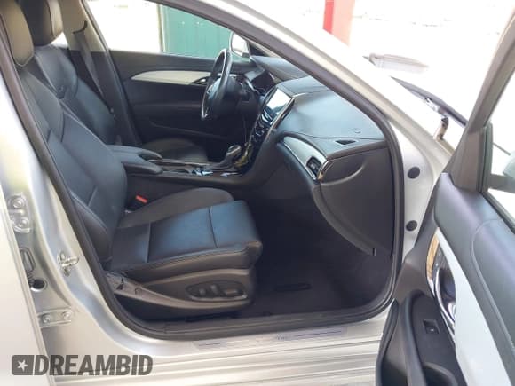 ✅ 2014 Cadillac ATS Luxury AWD • VIN: 1G6AH5RX5E0170715 • Lot: 43738315. Wystawiony na IAAI z przebiegiem 53 782 mil. Bezpłatny archiwum sprzedaży aukcyjnych z USA i szczegółowy raport historii pojazdu na DreamBid. Zdjęcie 5.