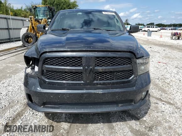 ✅ 2019 Ram 1500 Tradesman • VIN: 1C6RR7FT9KS553199 • Lot: 81561735. Wystawiony na Copart z przebiegiem Nie podano. Bezpłatny archiwum sprzedaży aukcyjnych z USA i szczegółowy raport historii pojazdu na DreamBid. Zdjęcie 5.